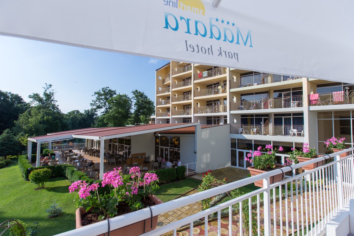 MADARA_HOTEL_NISIPURILE_DE_AUR_BULGARIA_AIR_TOUR_TRAVEL